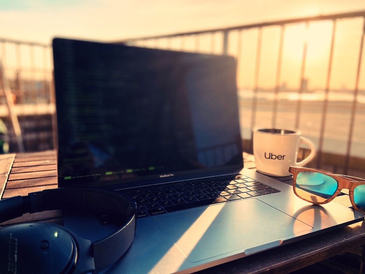 home-office-5014411_1280