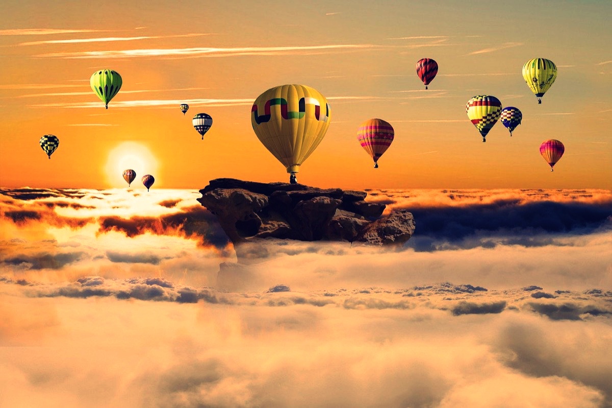 background-6347936_1280