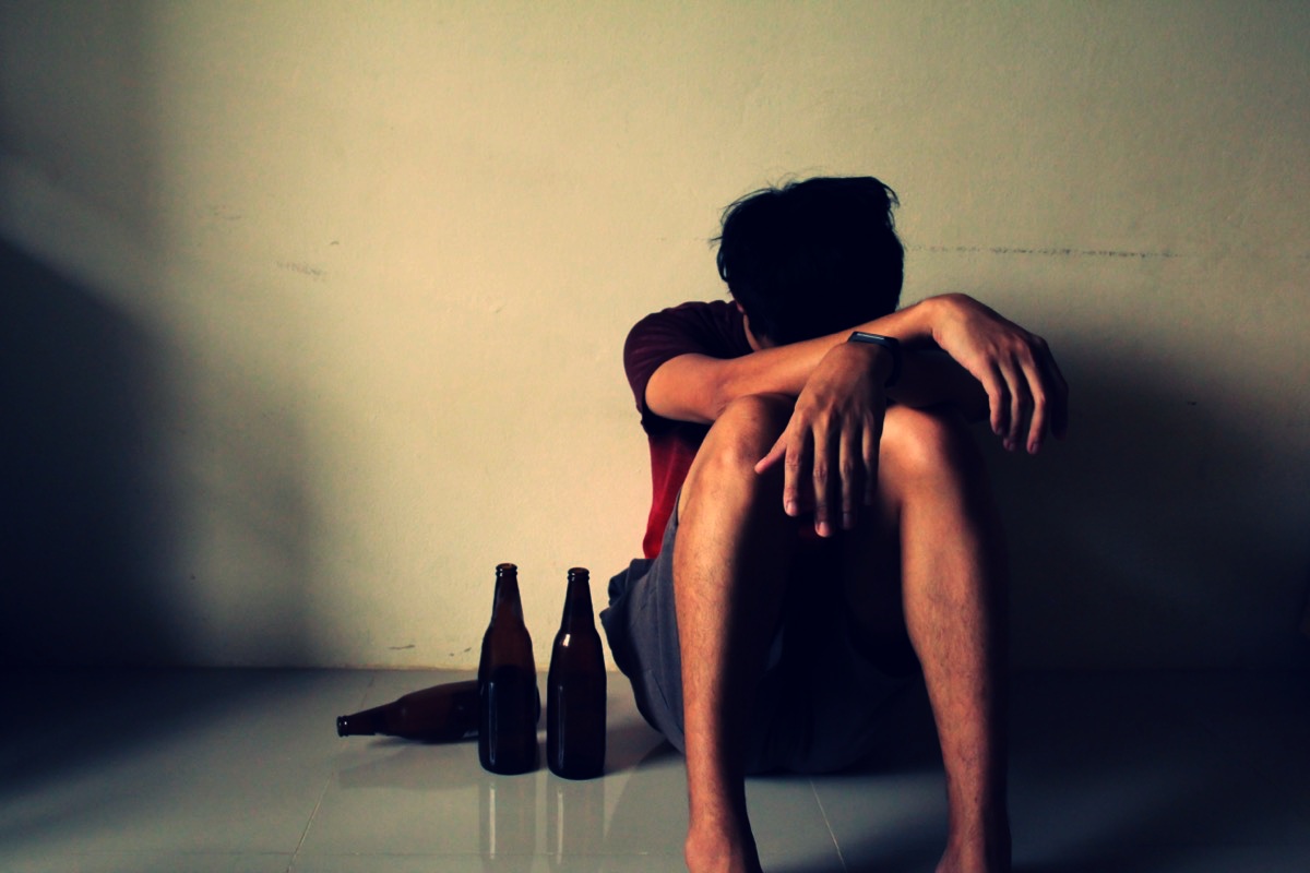 freepik-drunken-man-with-beer