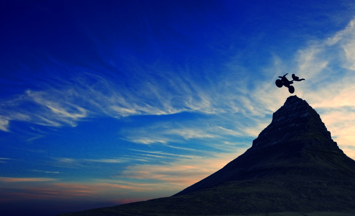 freepik-silhouette-motocycle